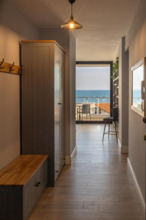 Apartment Sea View Currilla